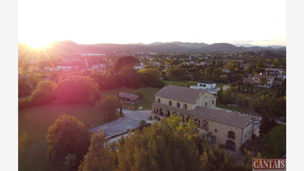 Vente Gîtes chambres hôtes secteur Anduze Cevennes