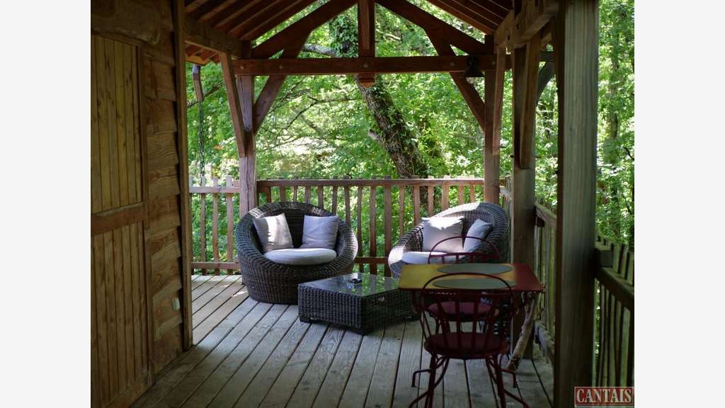 A vendre 2 cabanes haut de gamme en vignoble 33