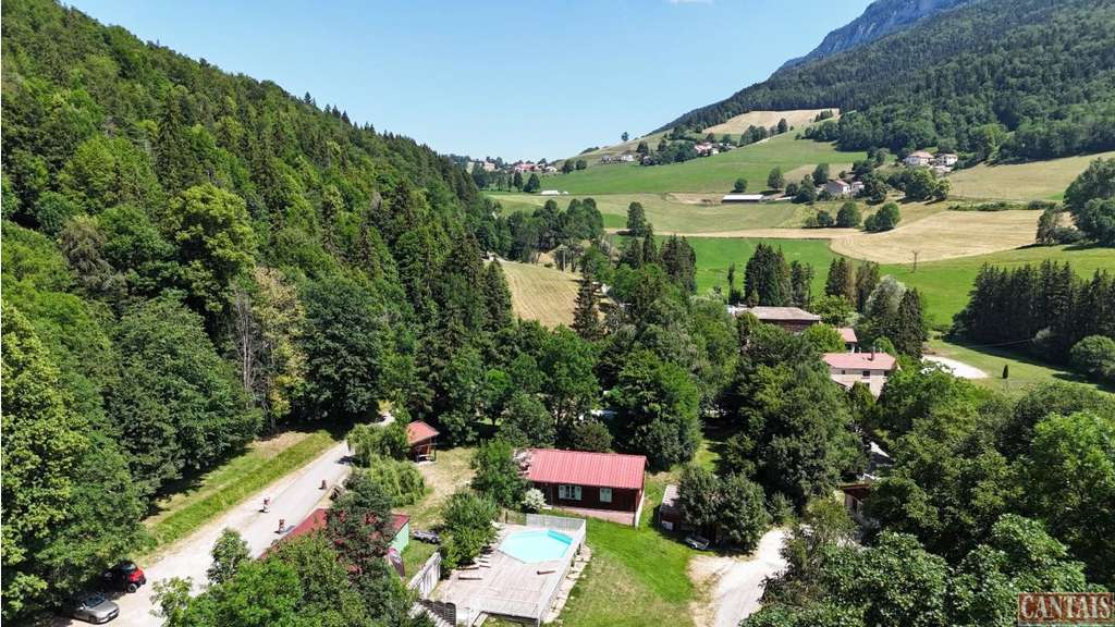 Vente camping familial + de 2 ha Sud Rhône Alpes