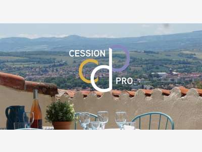 Cède hôtel restaurant prestige au cœur du Luberon