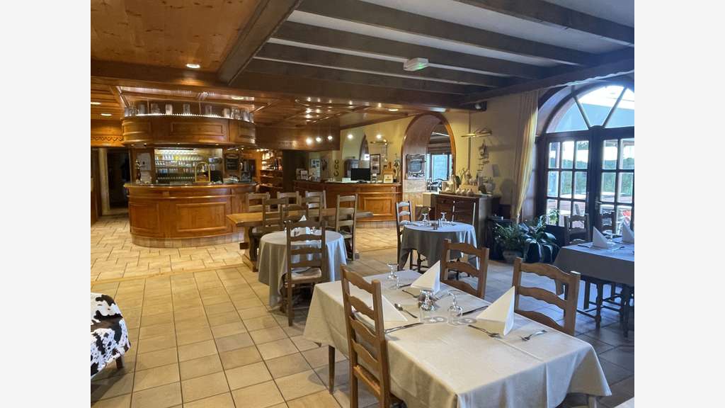 A ventre hôtel-restaurant secteur Hautes-Vosges