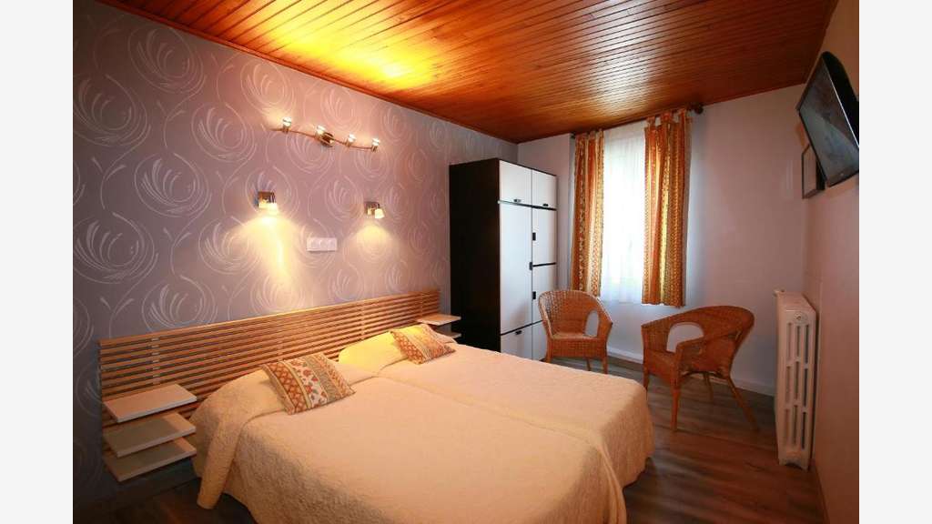 A vendre magnifique hôtel situé dans les Pyrénées