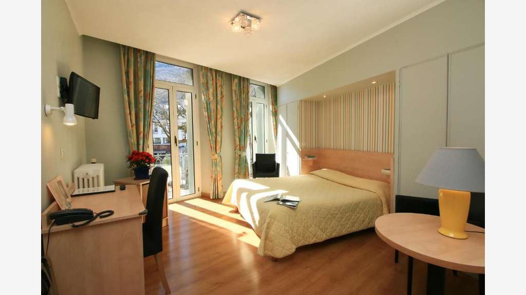 A vendre magnifique hôtel situé dans les Pyrénées