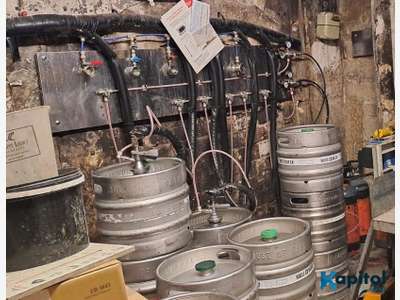 Vente joli pub irlandais avec extraction à Paris