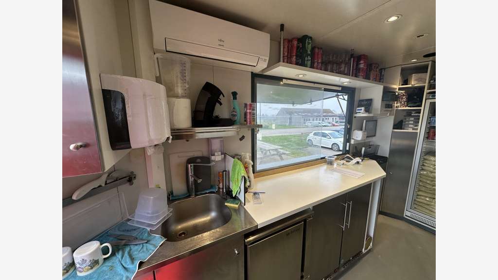 Vente kiosque à pizza à Ligny-Le-Châtel