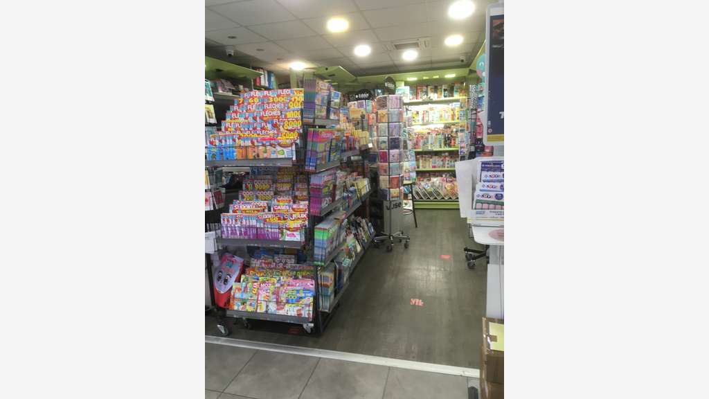 A vendre FDC Loto presse en galerie à Martigues