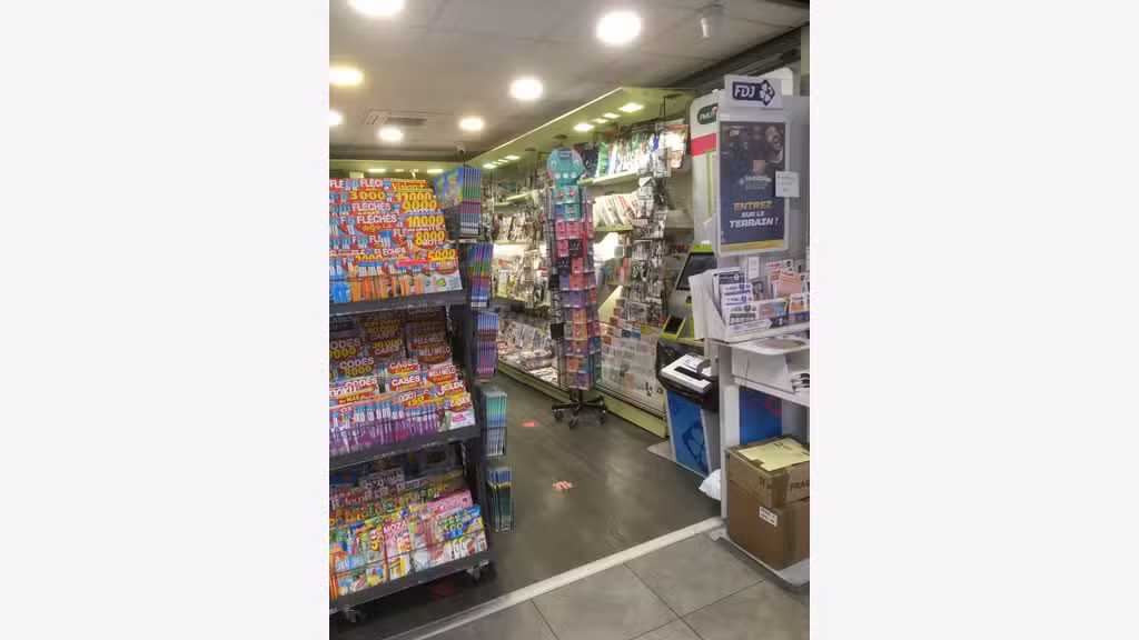 A vendre FDC Loto presse en galerie à Martigues