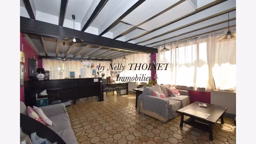 Vente hôtel ** 17 chambres appartement à Orcines