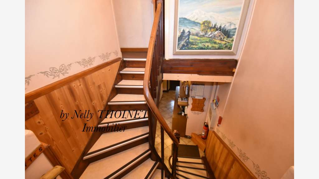 AV hôtel-bar-restaurant murs et fonds à Picherande