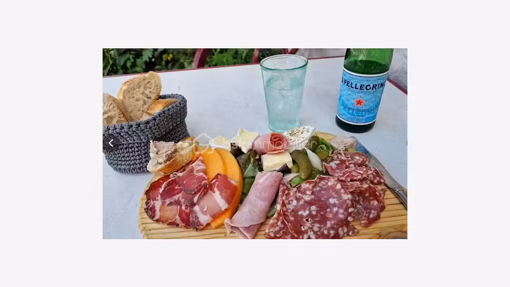 Vente murs + fonds bar restaurant 76m² à Allos
