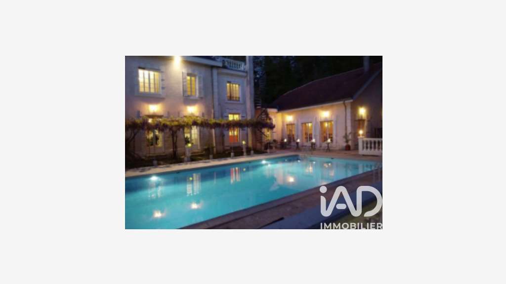 Vente hôtel proche Thermes de Cransac