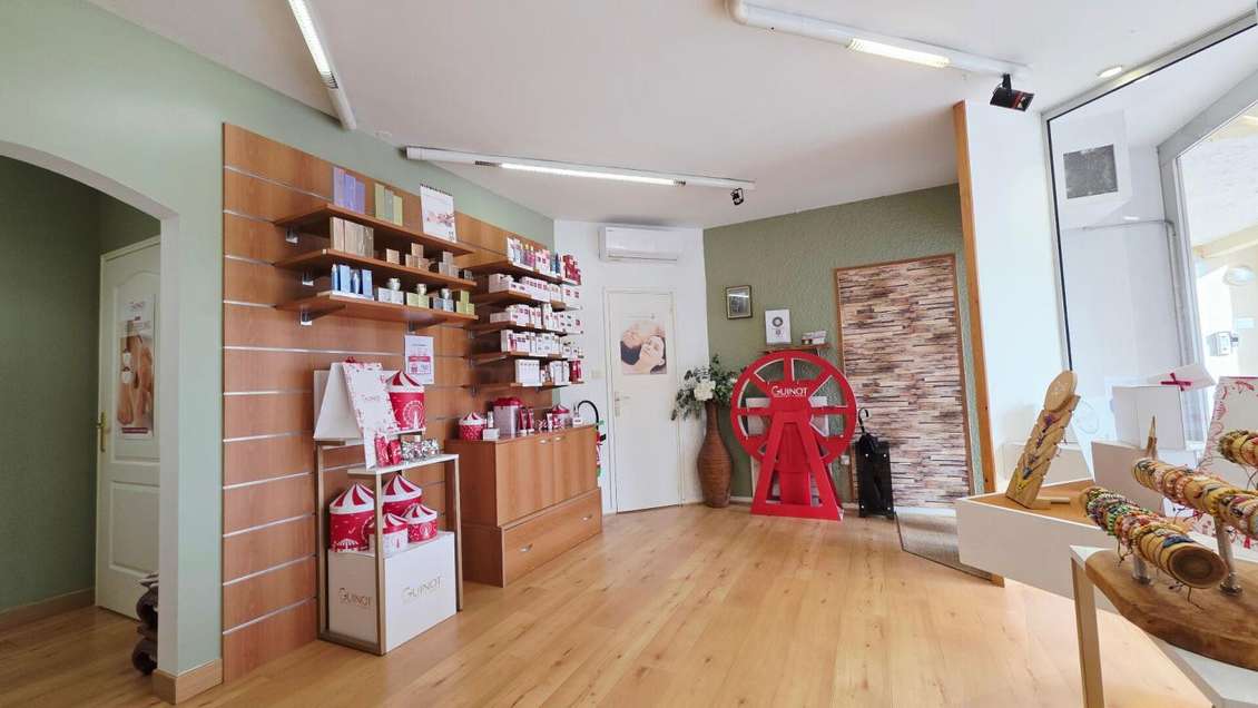 AV murs et fonds vins et spiritueux à Bourges