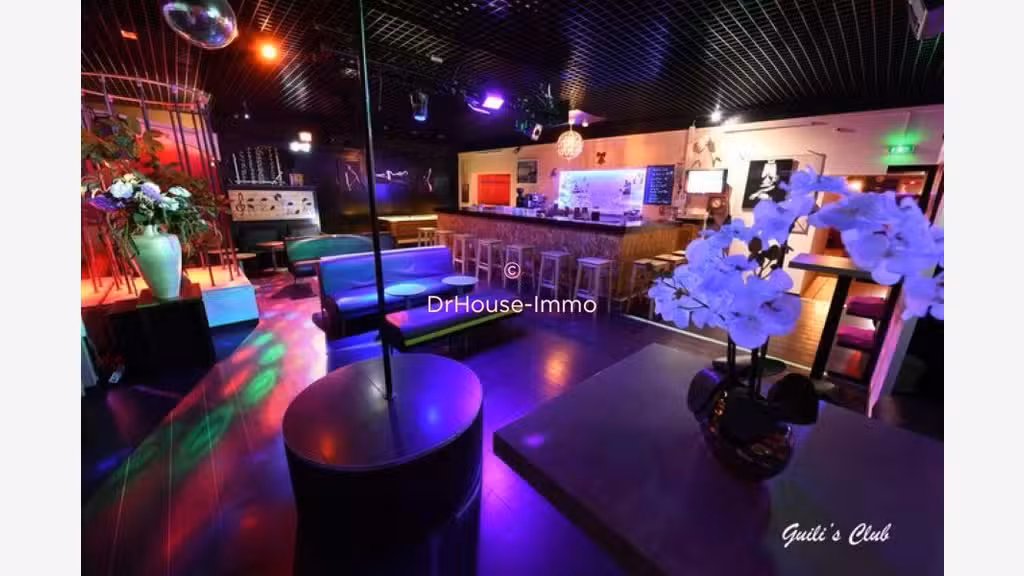 AV établissement bien-être 360m² proche Nantes