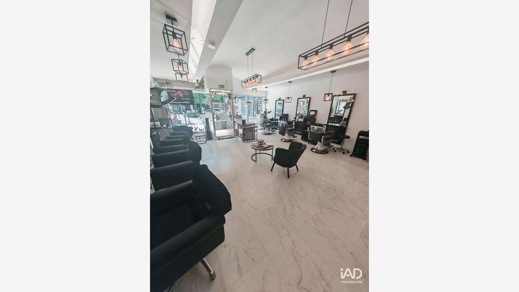Vente salon de coiffure à Chelles Rue Gambetta