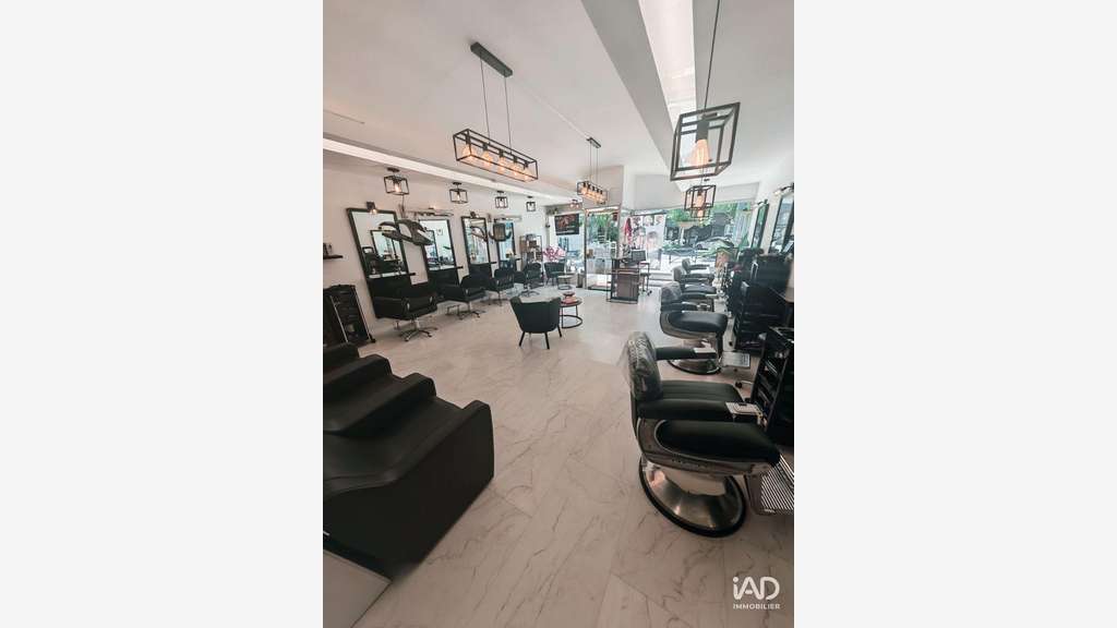 Vente salon de coiffure à Chelles Rue Gambetta