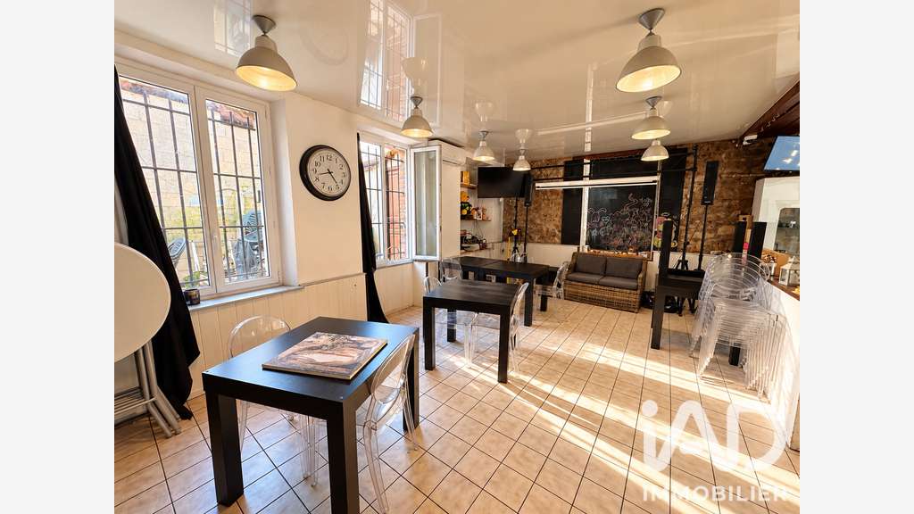 Vente bar tabac FDJ restaurant logement à Domats