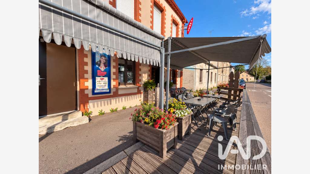 Vente bar tabac FDJ restaurant logement à Domats