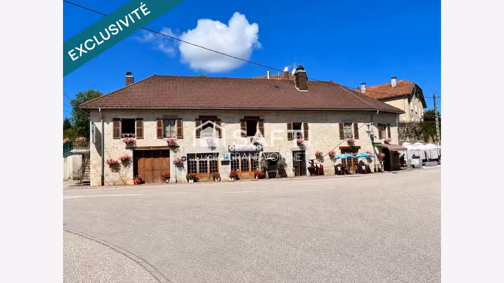 Un lieu authentique et convivial à reprendre Jura