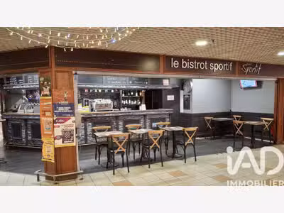 Cède bar PMU restaurant 60m² à Fontaine empl N°1
