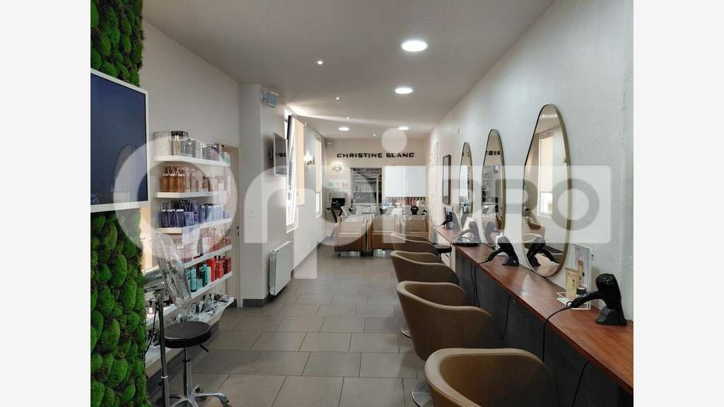 Vente murs et fonds coiffure à La Baule Escoublac