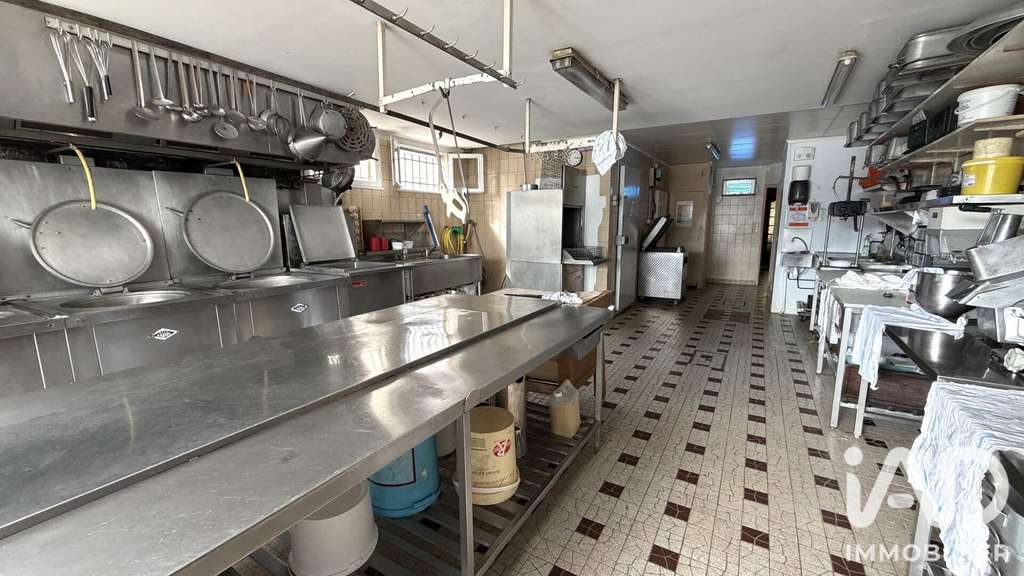Vente boucherie charcuterie à La Bazoche-Gouet