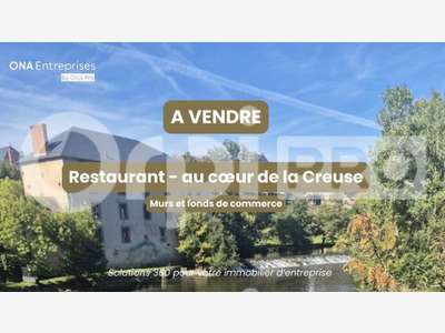 Vente magique auberge mur et fond La Celle-Dunoise