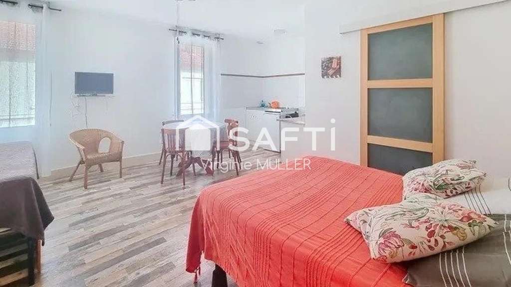 Vente Gîte-Restaurant de 1870, au Verdon-sur-Mer
