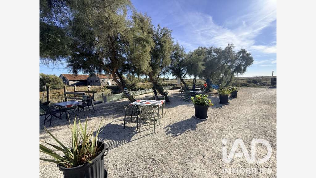 Vente cabane ostréicole de 245m² à Marennes