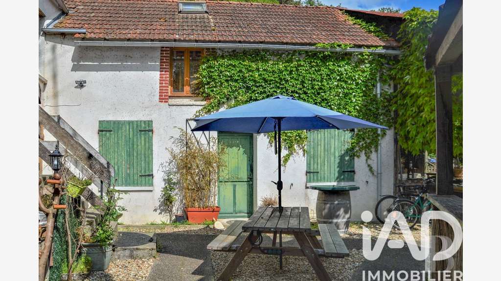 Vente auberge à Nargis Canal du Loing