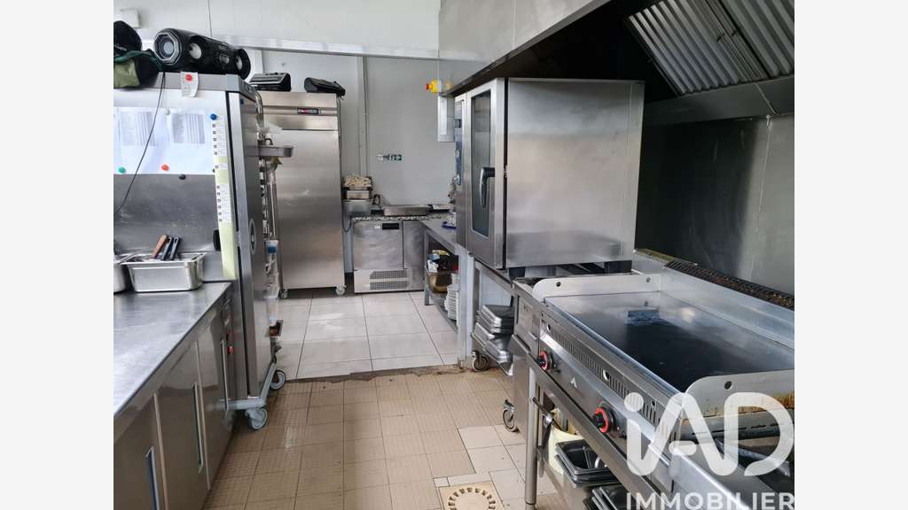 Vente brasserie zone commerciale dynamique à Nîmes