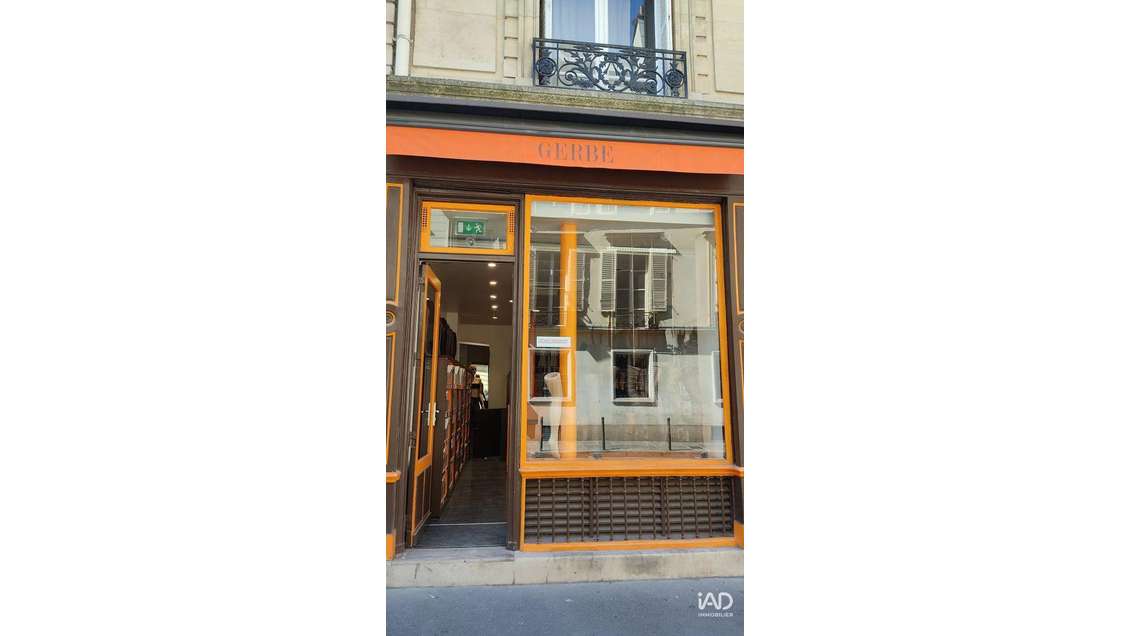 Vente boutique de luxe à Paris 6e Saint Germain