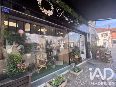 Vente fonds de commerce 63m² à Pontault-Combault