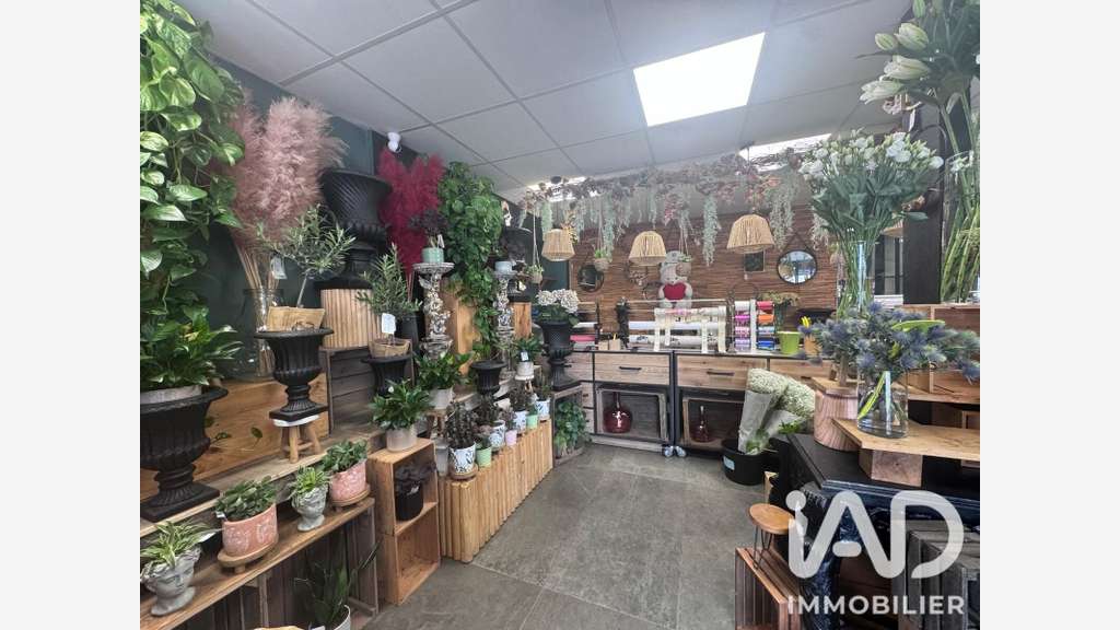 Vente fonds de commerce 63m² à Pontault-Combault