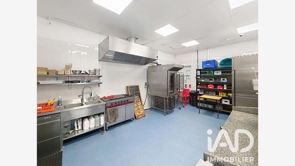 Vente local et fdc snack de 90m² à Valdeblore