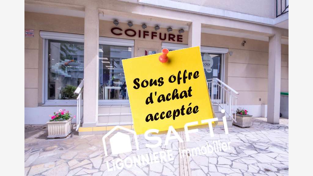 Vente salon de coiffure à Villecresnes centre