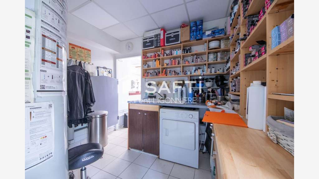 Vente salon de coiffure à Villecresnes centre