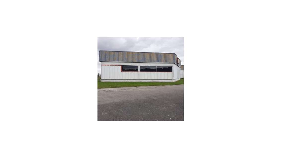Vend bâtiment indus. de 270 à 2 188m² à Croixrault