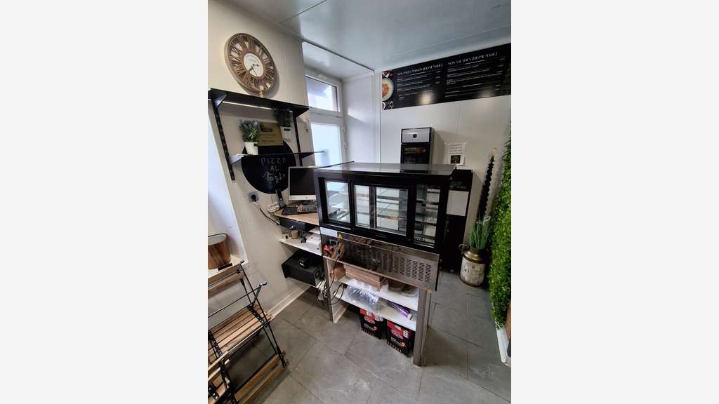Vente lot de 3 affaires emplacement n°1 Pontorson