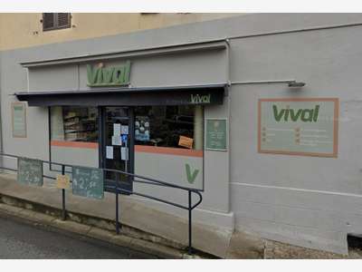 Grande épicerie VIVAL à reprendre vers Gannat