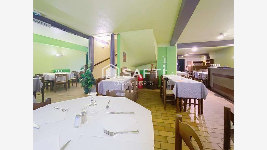 A vendre restaurant pizzeria à Sannois centre