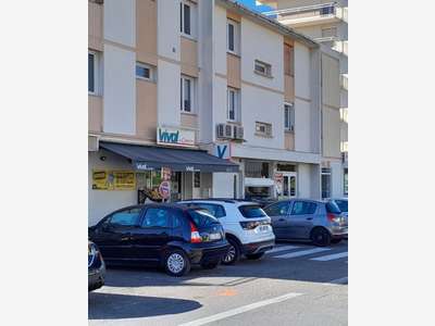 Reprise commerce alimentaire aire toulonnaise (83)