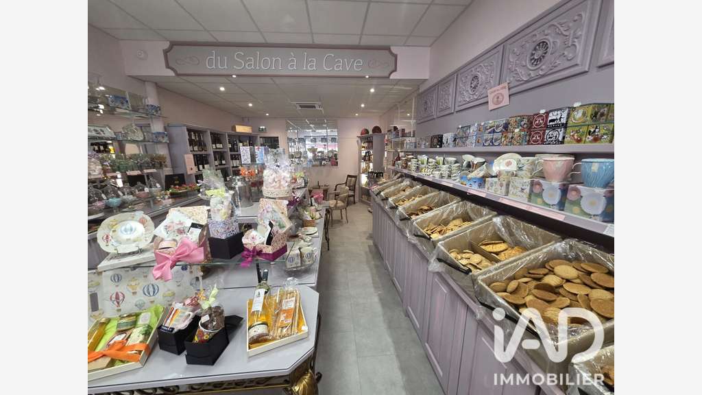 Vente commerce alimentation au centre d'Annonay