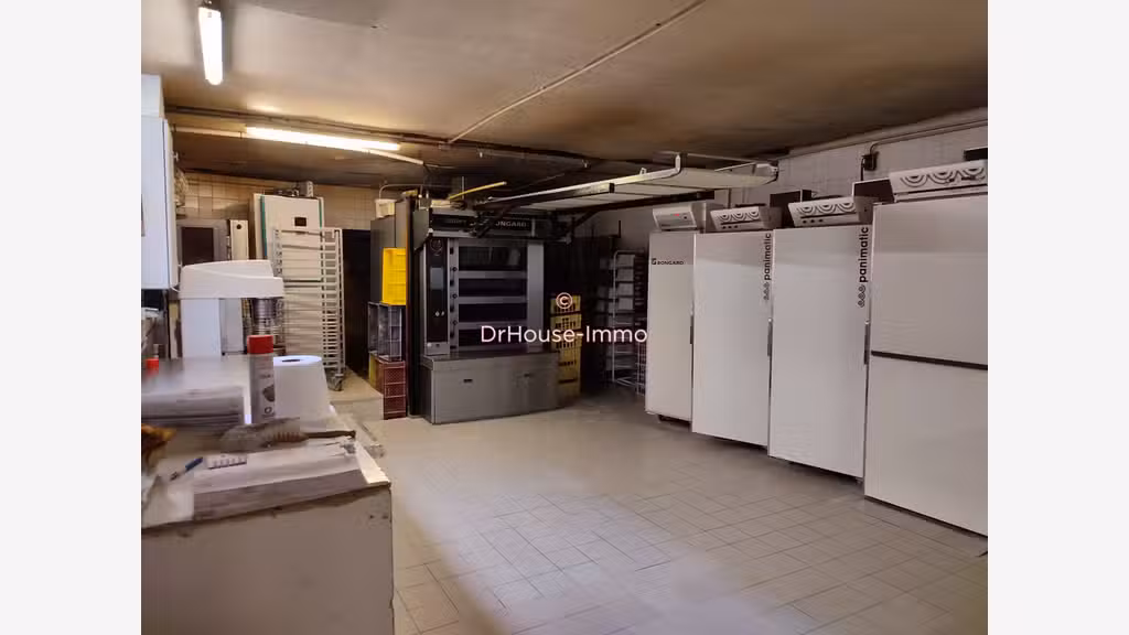 AV FDC boulangerie de 130m² à Blainville-sur-Orne