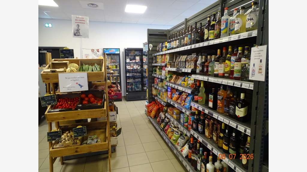 Vente supérette 100m² en pays de St Malo Dinard