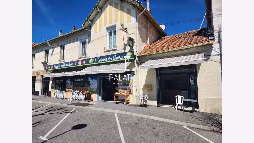 Fonds de commerce à vendre empl N°1 St Auban