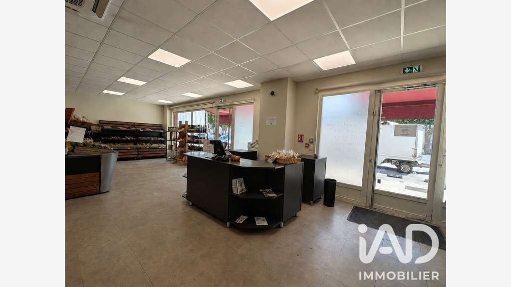 Cède FDC Alimentation à Châteauroux empl attractif