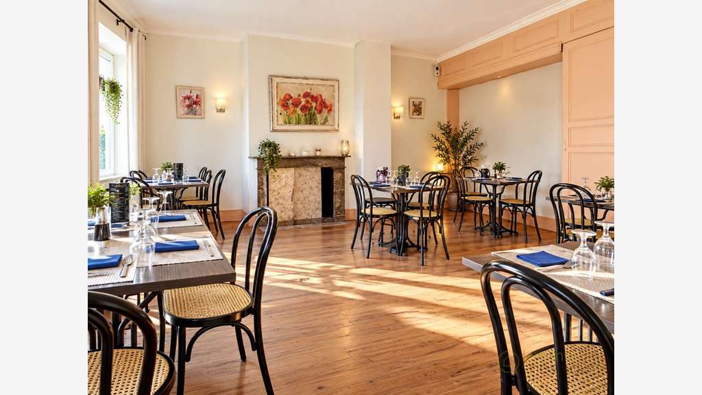 AV pizzeria 30 couverts à Chaumont-en-Vexin 
