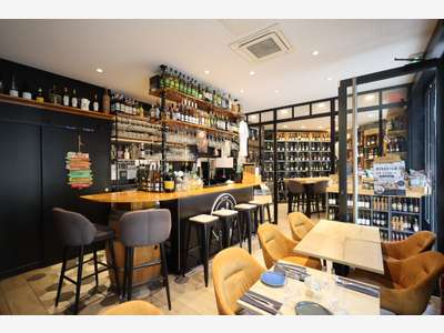 AV caviste et bar à vin Clamart place du Panorama