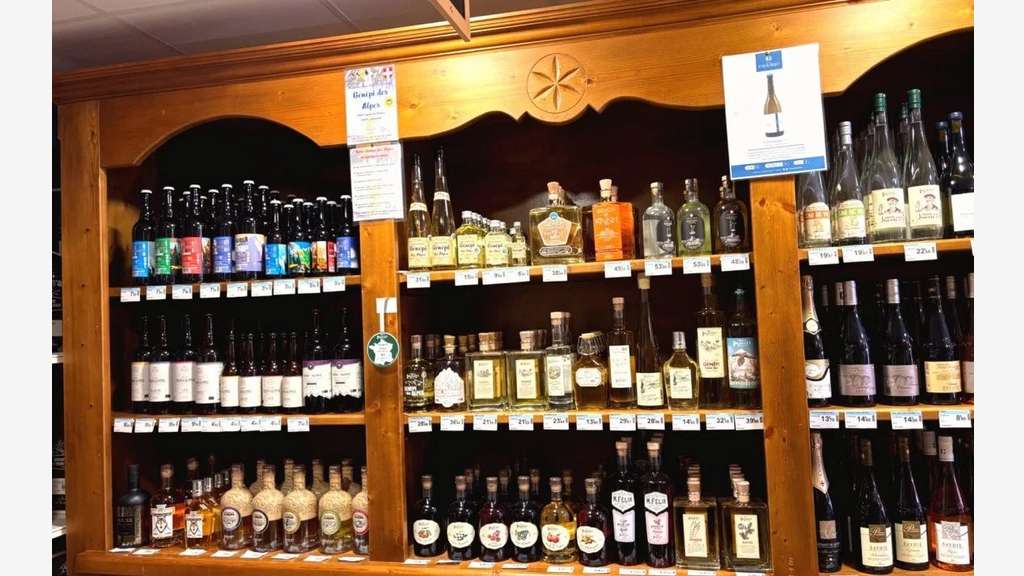 Vente supérette Proxi centre village à Hauteluce 