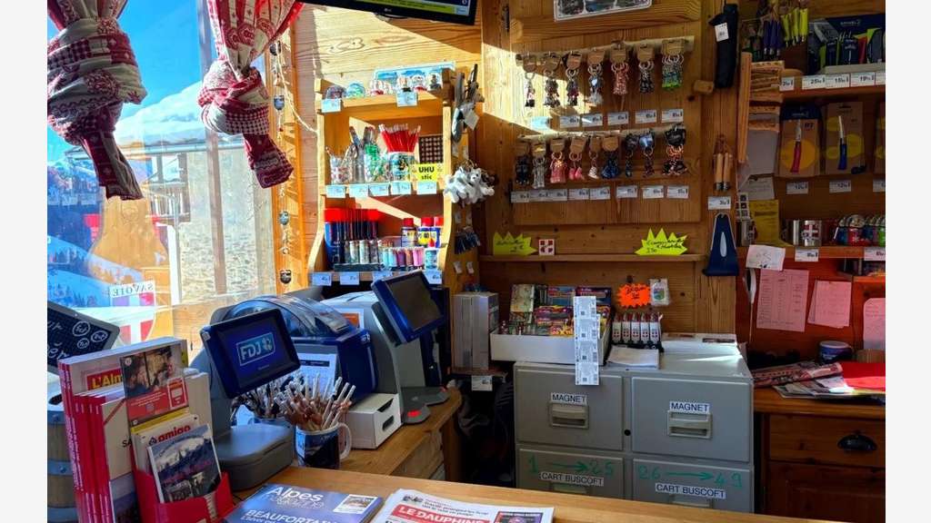 Vente supérette Proxi centre village à Hauteluce 